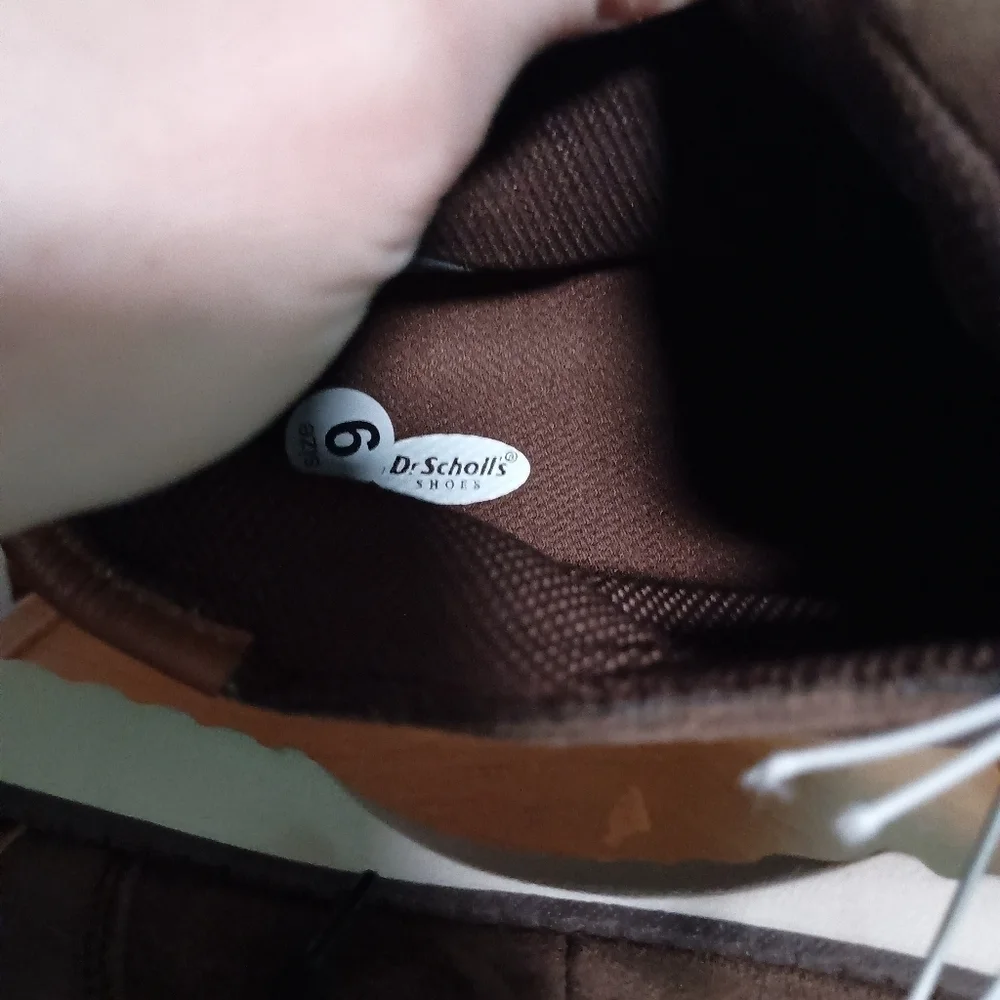 NWT Dr Scholl,s Mens Chukka Brown Boot Shoe 9